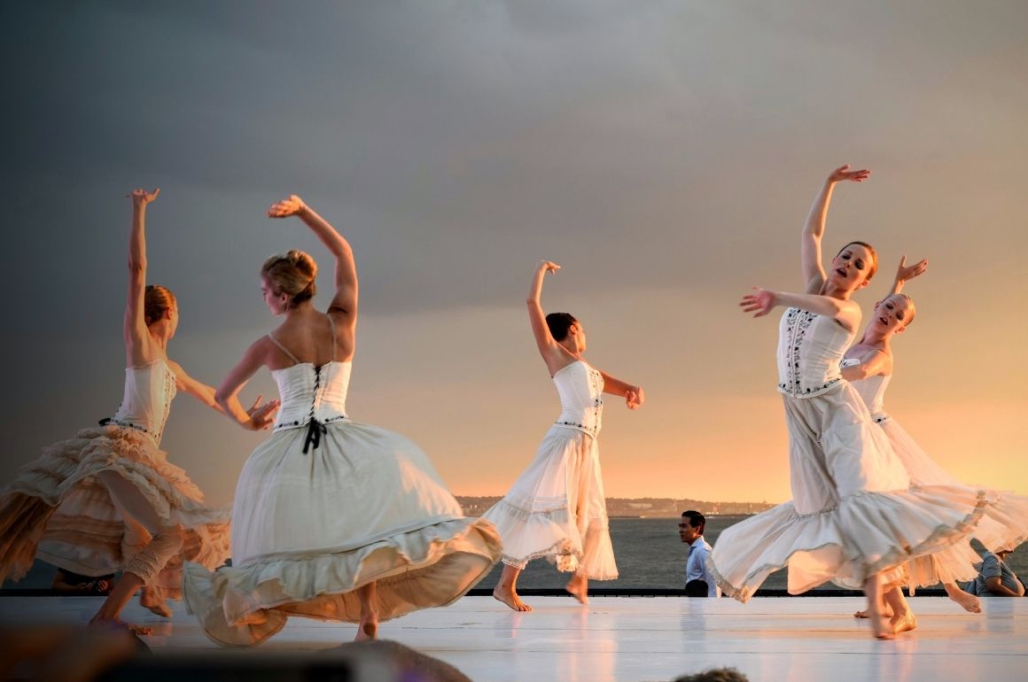 Entertainment & Arts Events